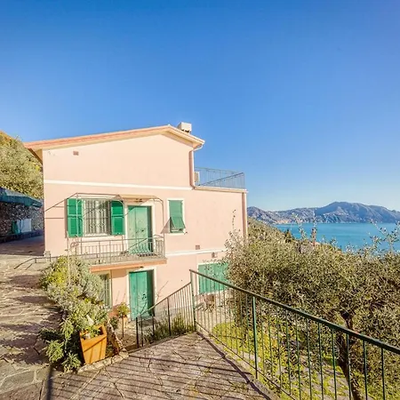 Casaviva - Ampio Trilocale Vista Mare Con Piscina - Pieve Alta